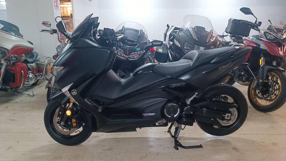 Yamaha T-Max 530 (2017 - 19) (4)