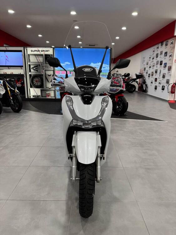 Honda SH 150i (2020 - 24) (5)