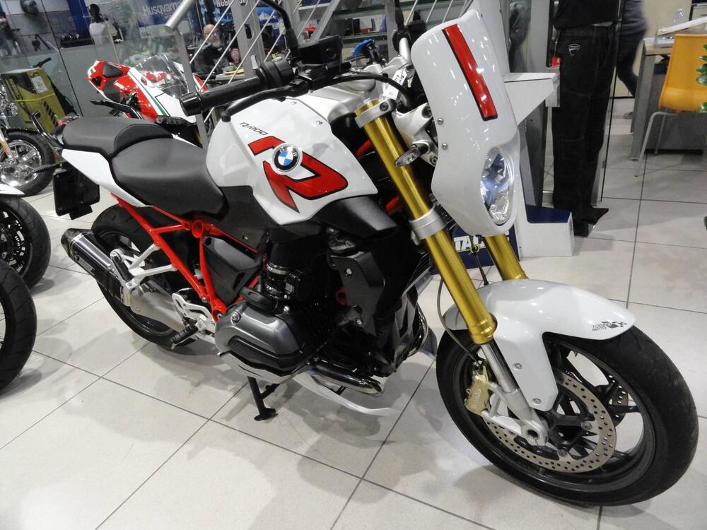 Bmw R 1200 R (2015 - 16) (2)