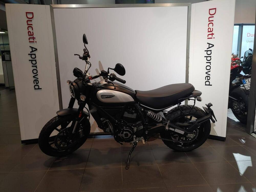 Ducati Scrambler 800 Icon Dark (2021 - 22) (4)