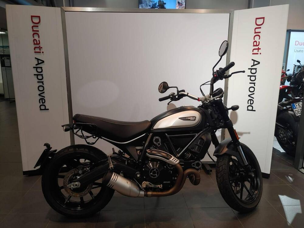 Ducati Scrambler 800 Icon Dark (2021 - 22)