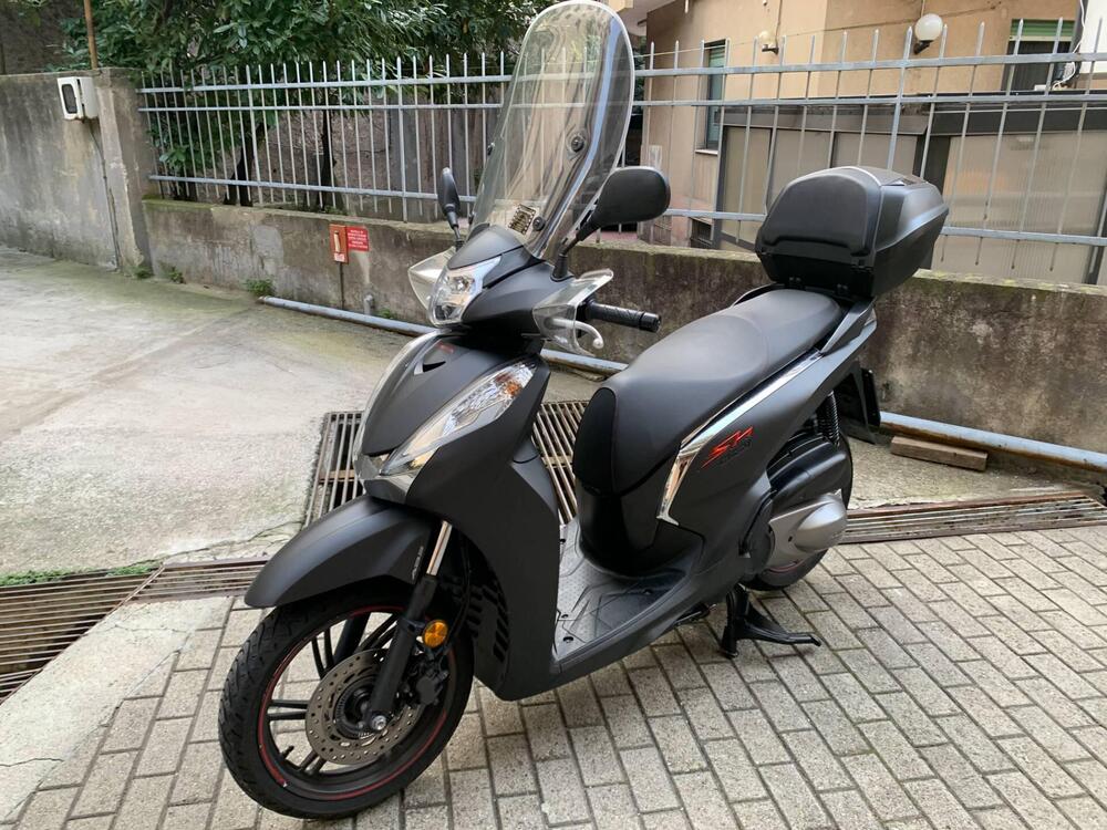 Honda SH 300 i Sport ABS (2018 - 20) (3)