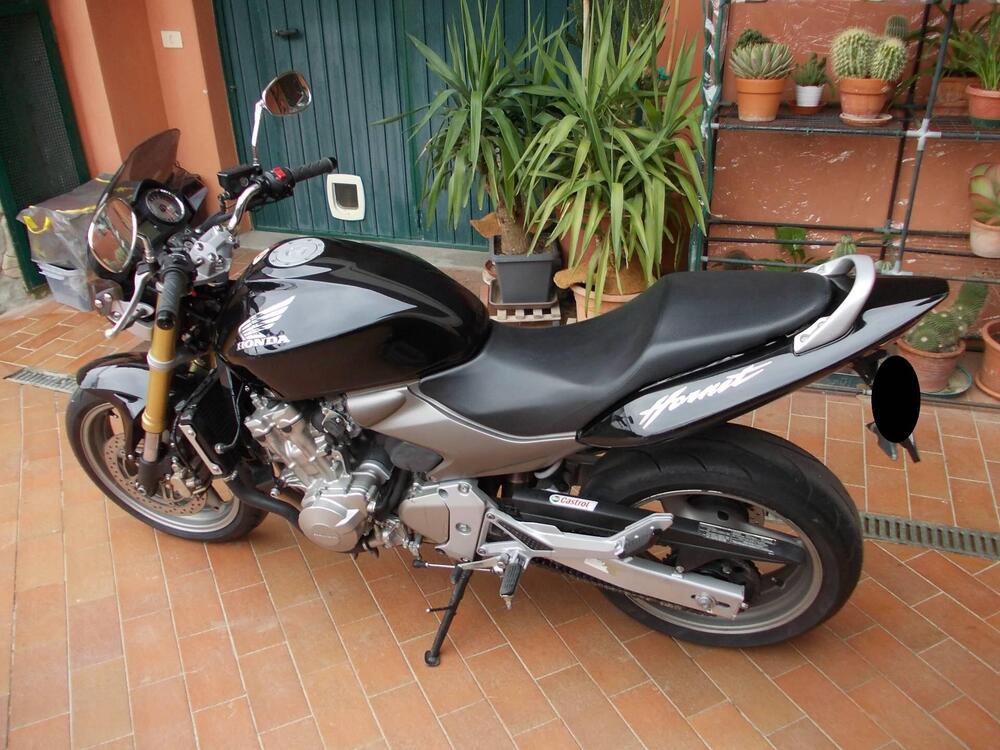 Honda Hornet 600 (2005 - 06) (5)