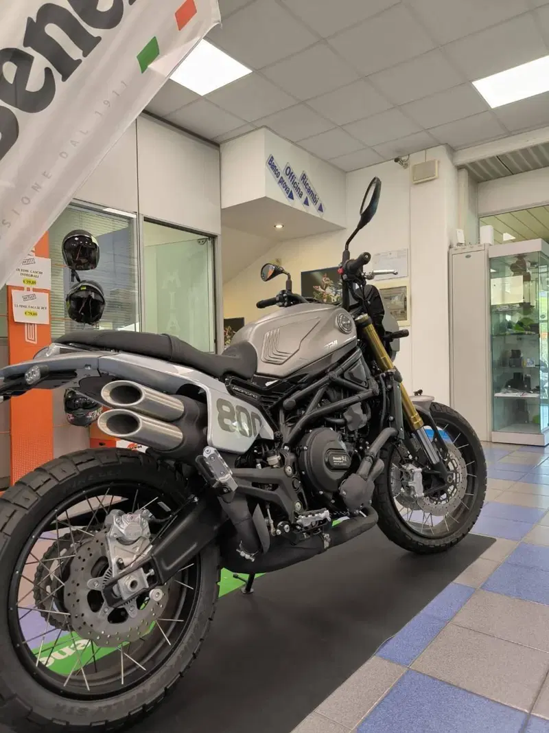 Benelli Leoncino 800 Trail (2022 - 26) (5)