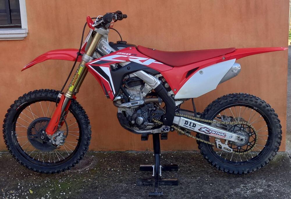 Honda CRF 250 R (2020) (3)