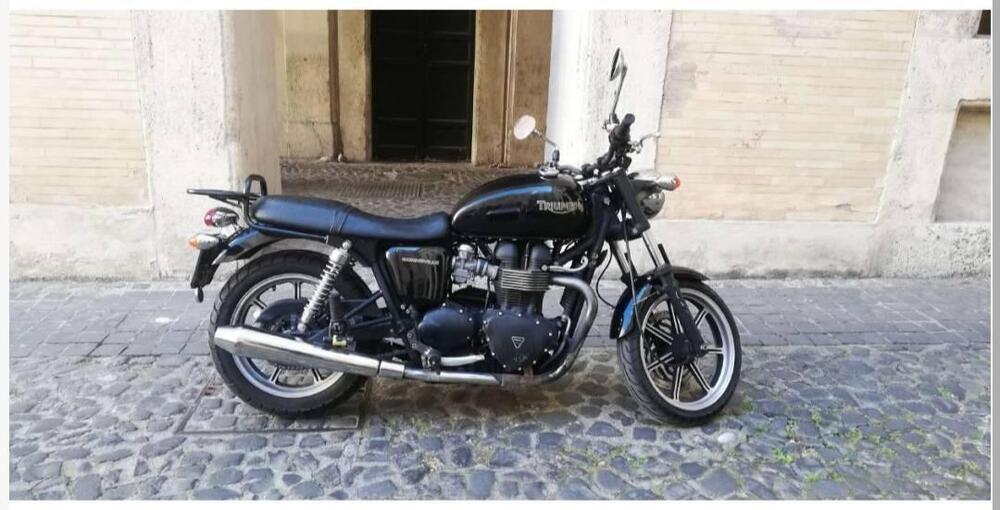 Triumph Bonneville SE (2009 - 13) (5)