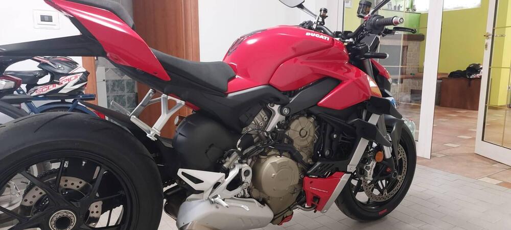 Ducati Streetfighter V4 1100 (2021 - 22) (2)