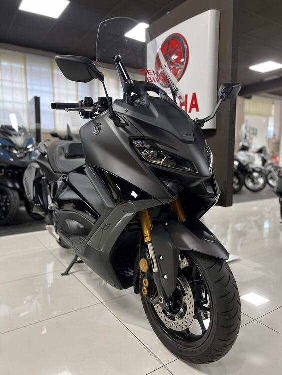 Yamaha T-Max 560 Tech Max (2022 - 24) (2)