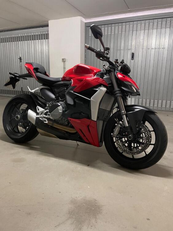 Ducati Streetfighter V2 (2022 - 24)