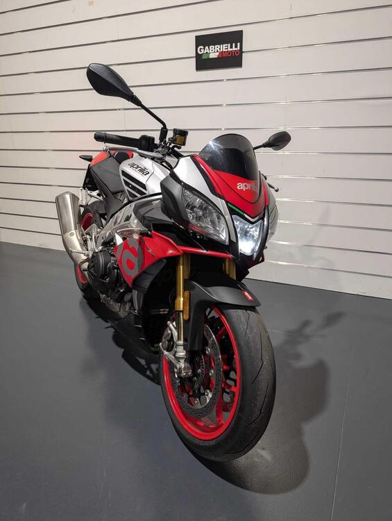 Aprilia Tuono 1100 V4 Factory (2017 - 18) (3)