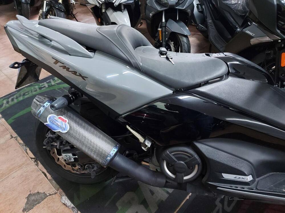 Yamaha T-Max 530 DX (2017 - 19) (4)