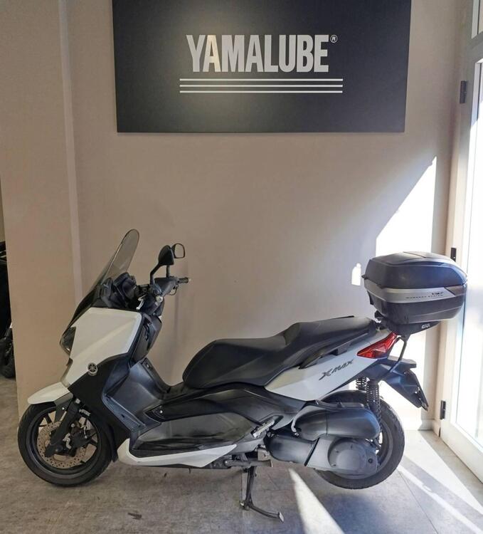 Yamaha X-Max 250 (2014 - 16) (2)