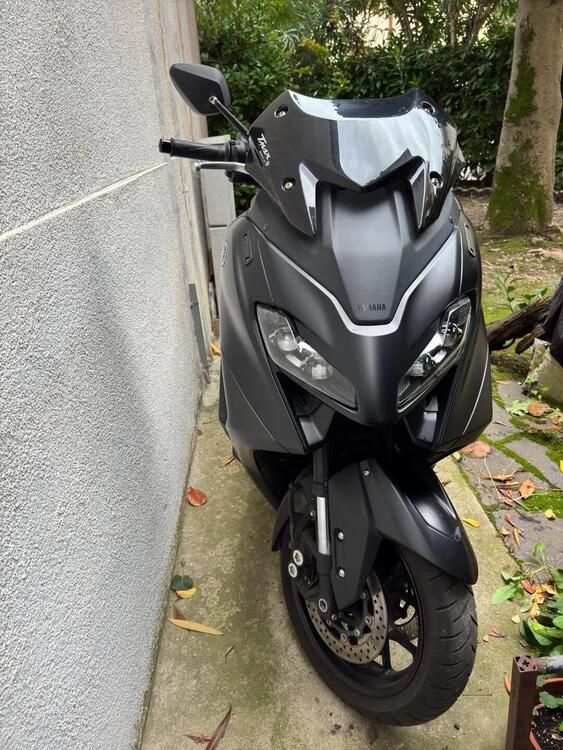 Yamaha T-Max 560 (2022 - 24) (3)