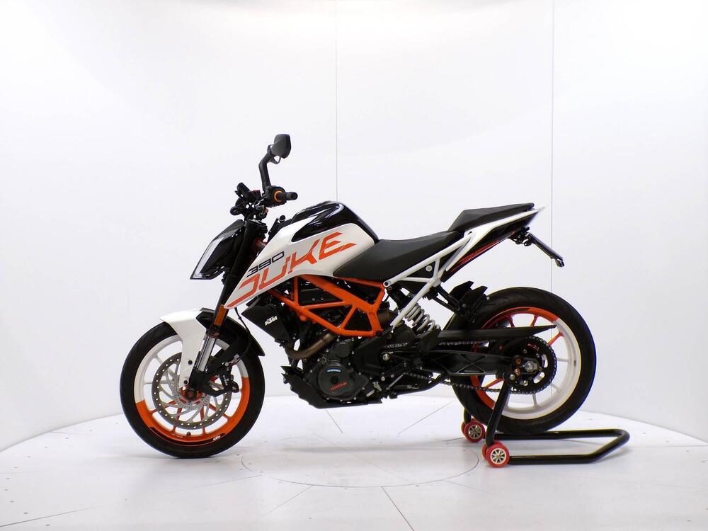 KTM 390 Duke (2021 - 23) (4)