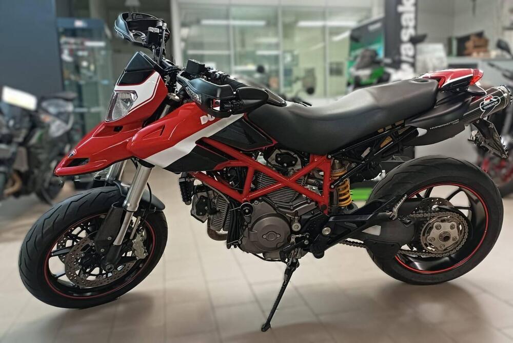 Ducati Hypermotard 796 (2012) (2)