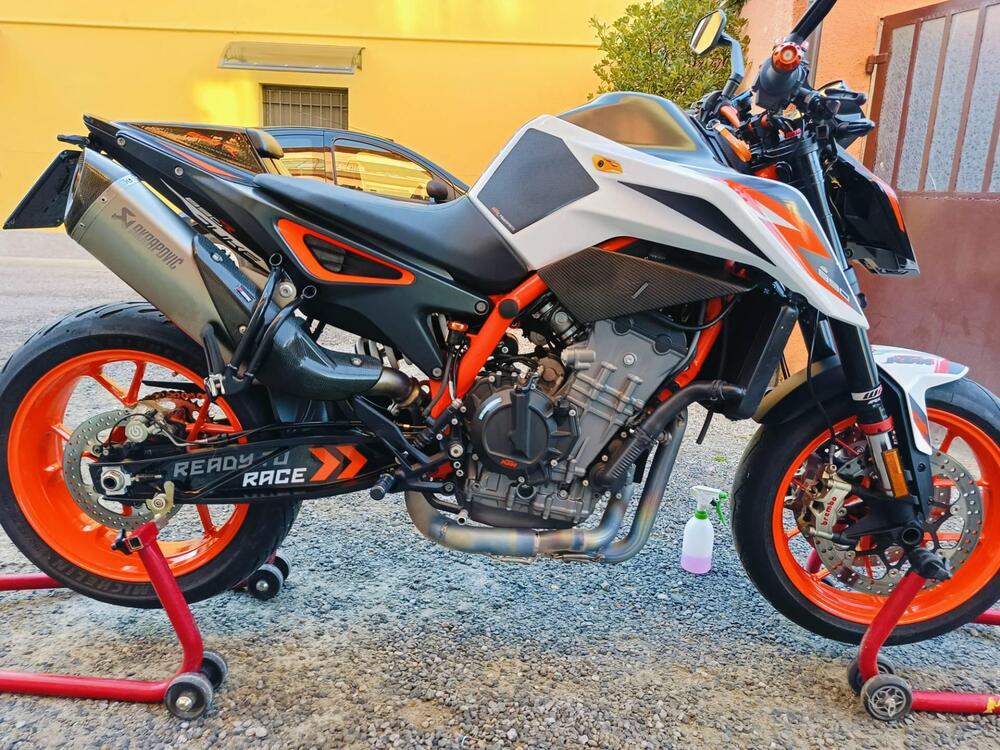 KTM 890 Duke R (2020) (2)