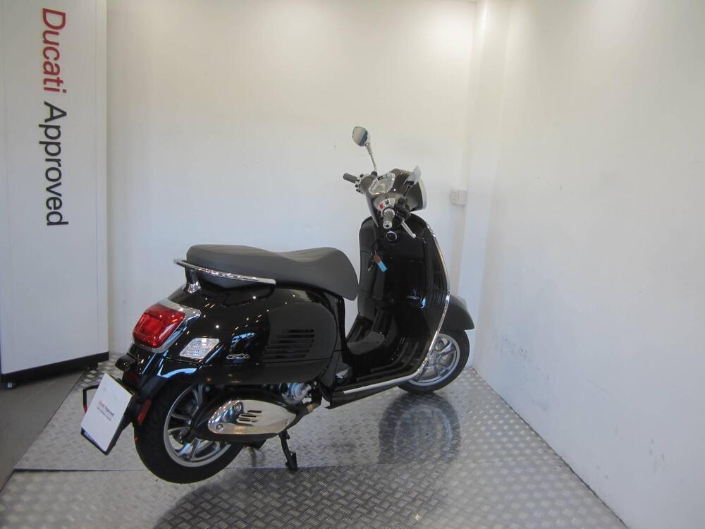 Vespa GTS 300 (2023 - 24) (4)