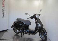 Vespa GTS 300 (2023 - 24) usata