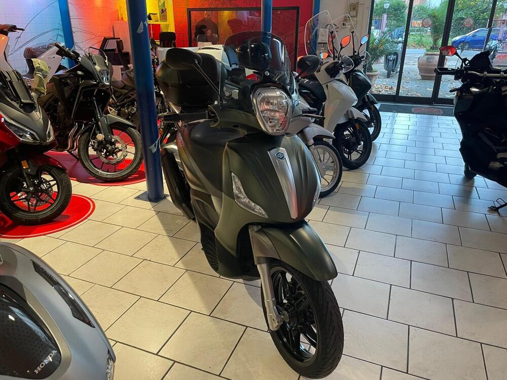 Piaggio Beverly 350 S ABS (2019 - 20) (3)