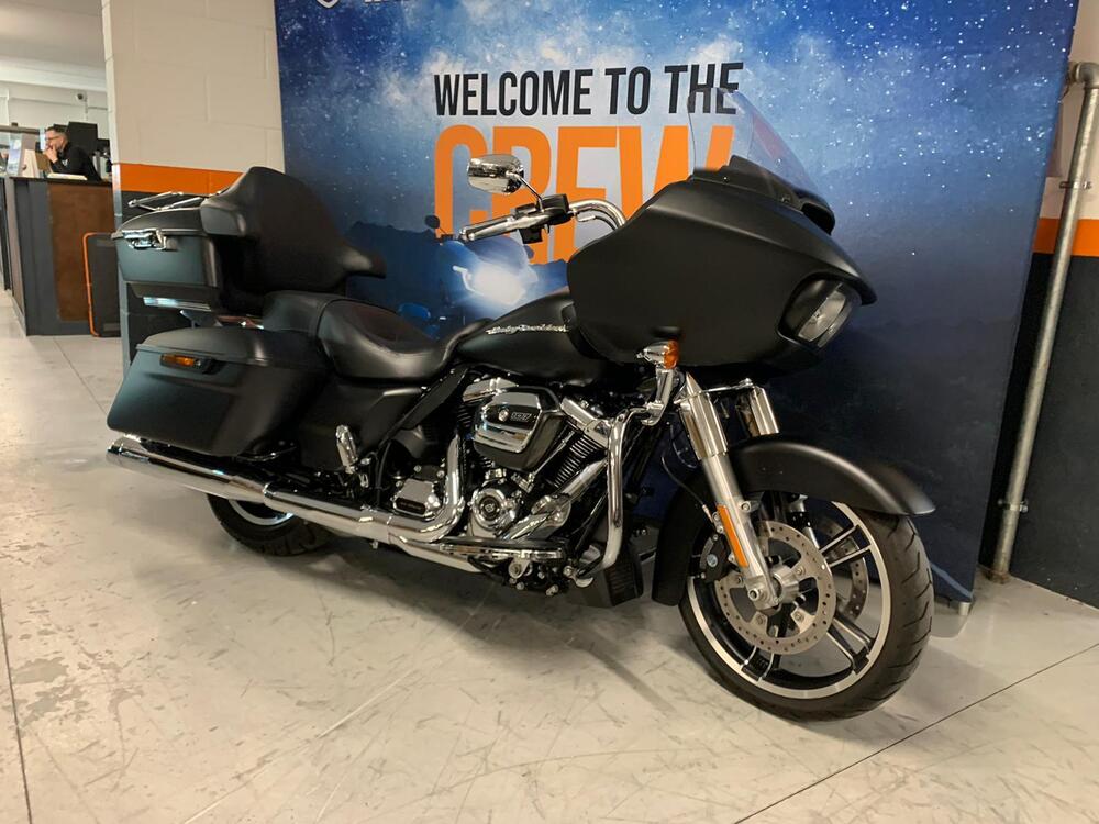 Harley-Davidson 107 Road Glide (2017) - FLTRX (2)