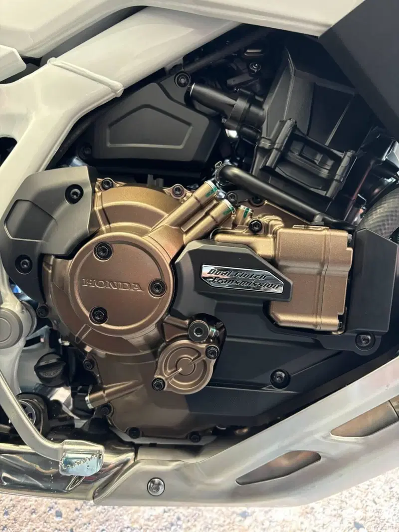 Honda Africa Twin CRF 1100L Adventure Sports (2024 - 26) (7)