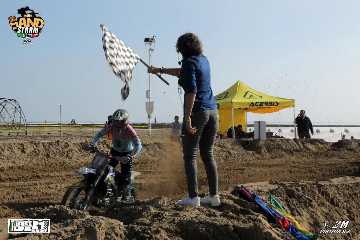 Bibione Sand Storm: vince Todd Kellet ma a trionfare è lo spettacolo! (8)