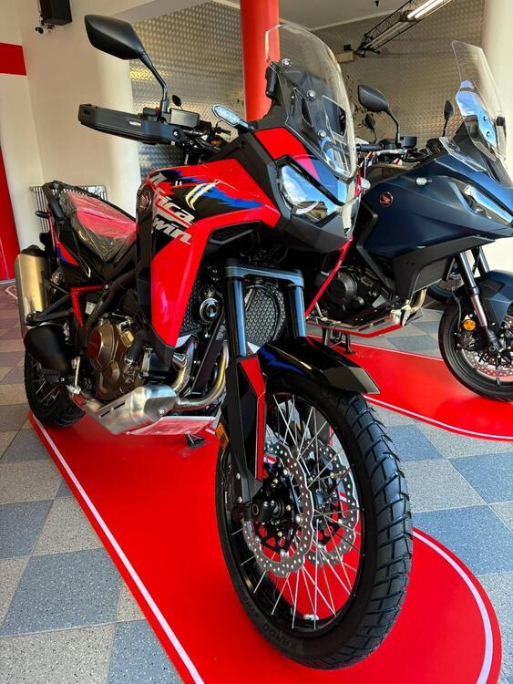 Honda Africa Twin CRF 1100L ES (2024 - 25)