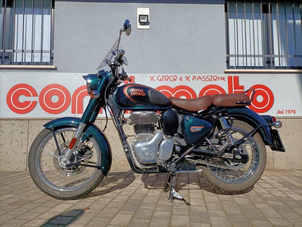 Royal Enfield Classic 350 (2021 - 24) (4)