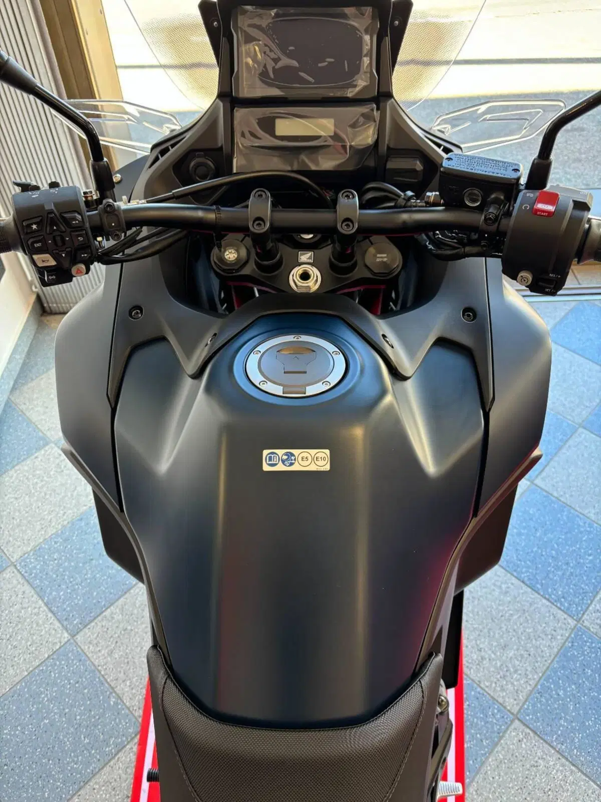 Honda NT 1100 (2022 - 24) (4)