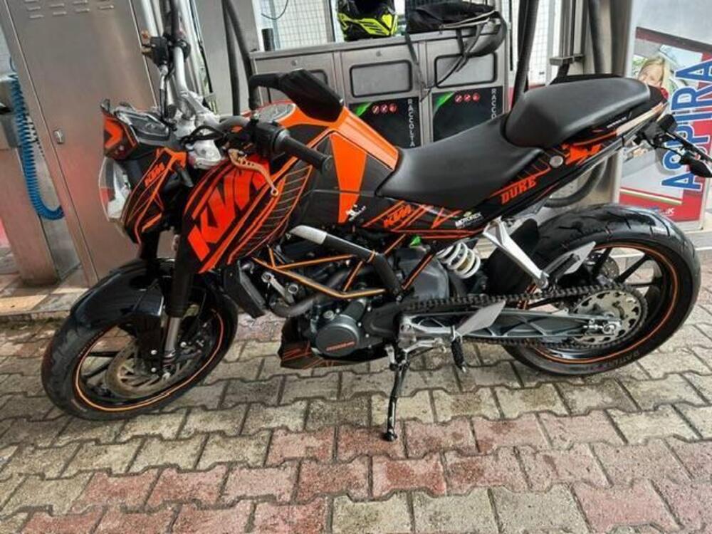 KTM 125 Duke ABS (2013 - 16) (2)