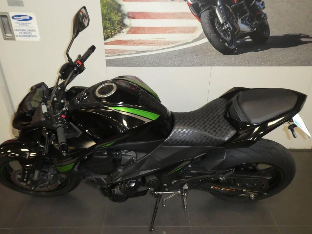 Kawasaki Z 800 ABS (2012 - 16) (2)