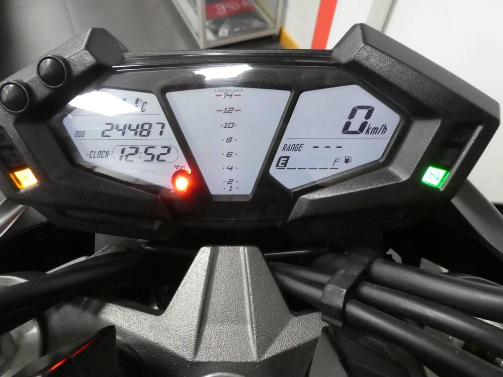 Kawasaki Z 800 ABS (2012 - 16) (4)