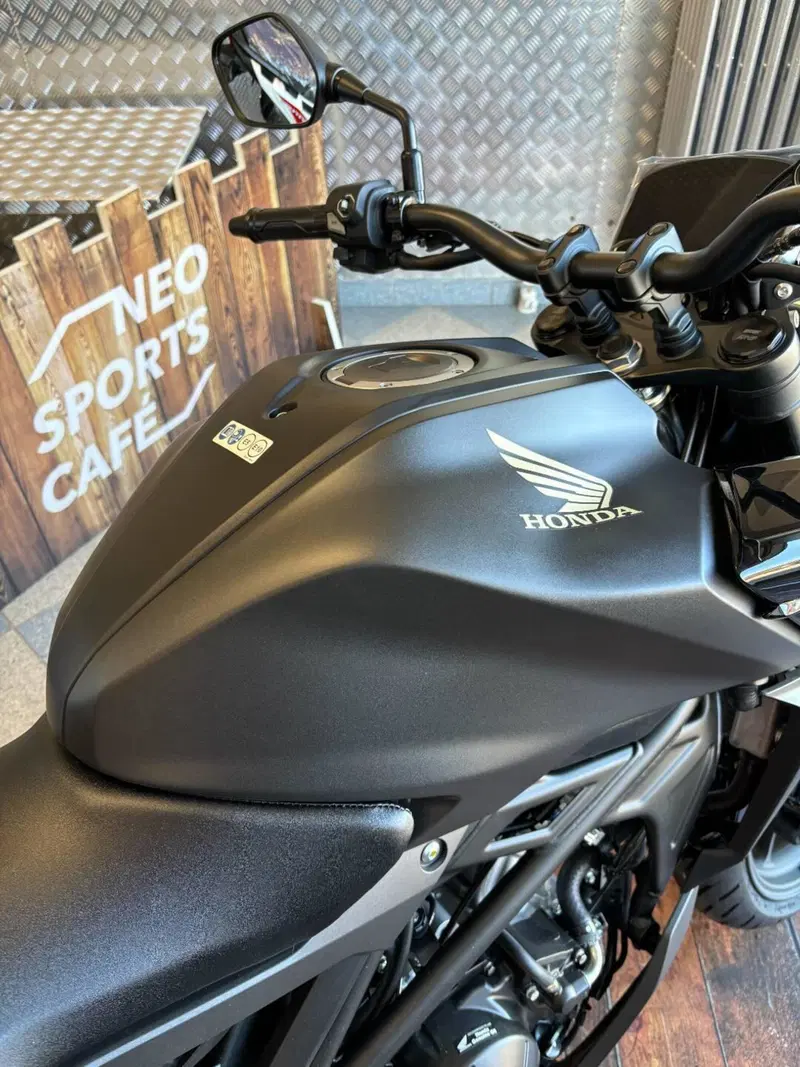 Honda CB 125 R (2024 - 26) (4)