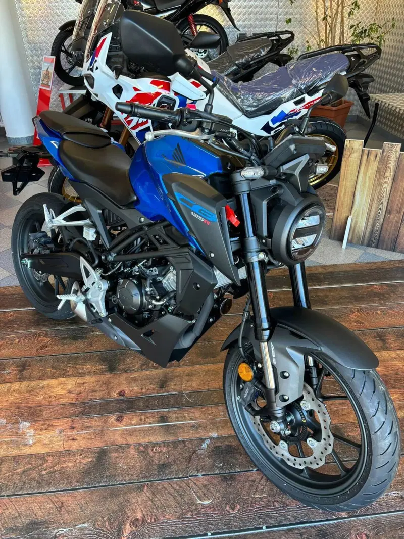 Honda CB 125 R (2024 - 26) (6)