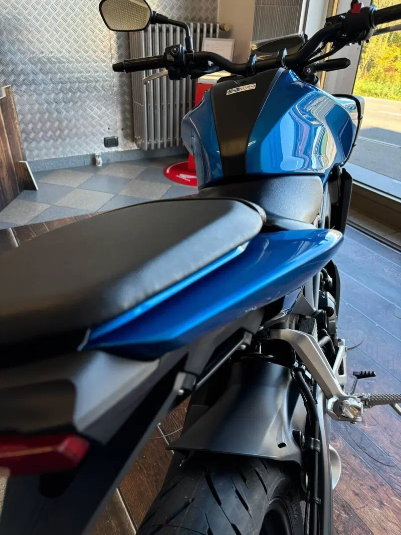 Honda CB 125 R (2024 - 26) (9)