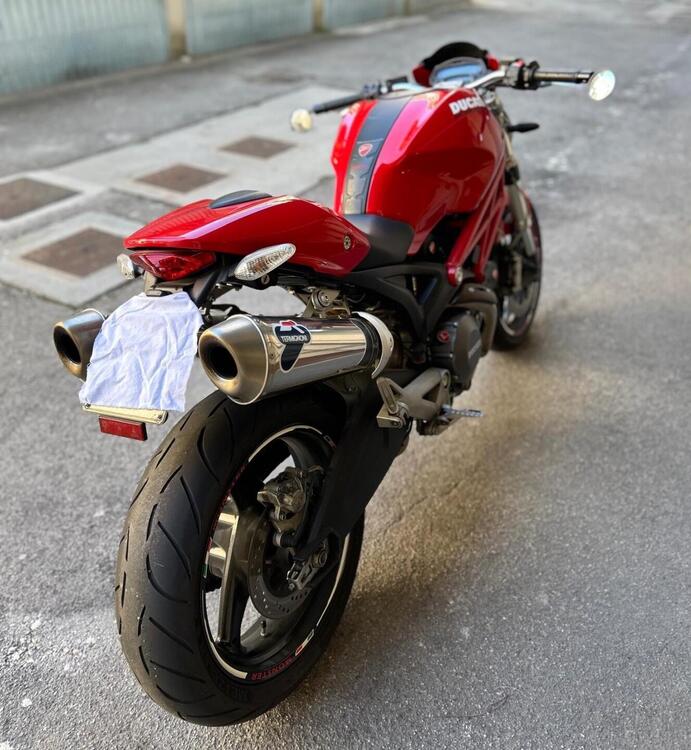 Ducati Monster 696 Plus (2007 - 14) (3)