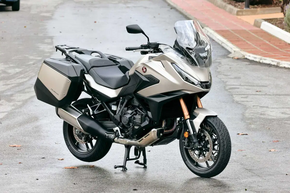 Honda NT 1100 DCT: più ricca e coinvolgente (14)