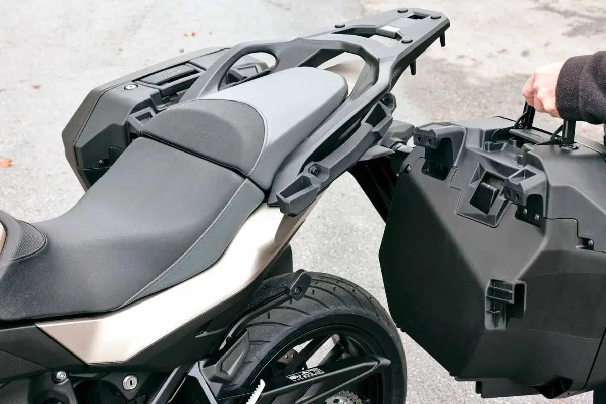 Honda NT 1100 DCT: più ricca e coinvolgente (18)