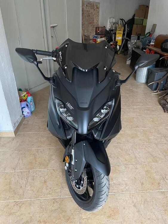 Yamaha T-Max 560 (2022 - 24)