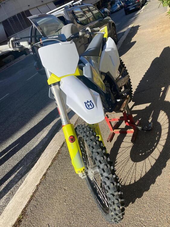 Husqvarna FC 350 (2024) (2)