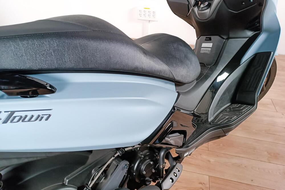 Kymco X-Town 300i (2021 - 24) (4)