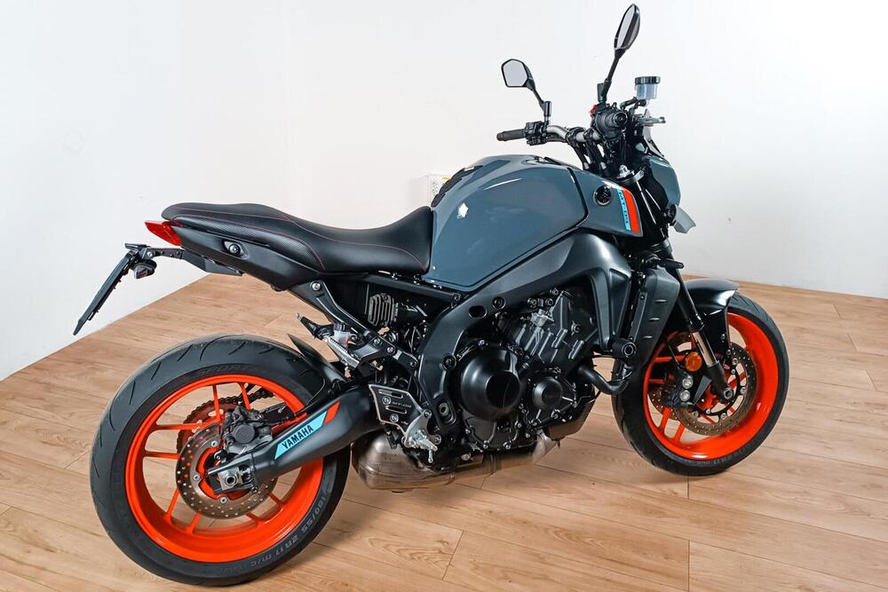 Yamaha MT-09 (2021 - 23) (3)