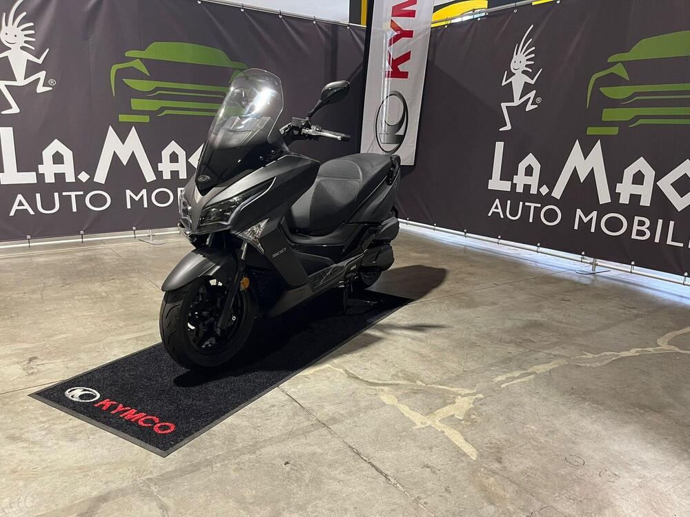 Kymco X-Town 125i (2021 - 24) (2)