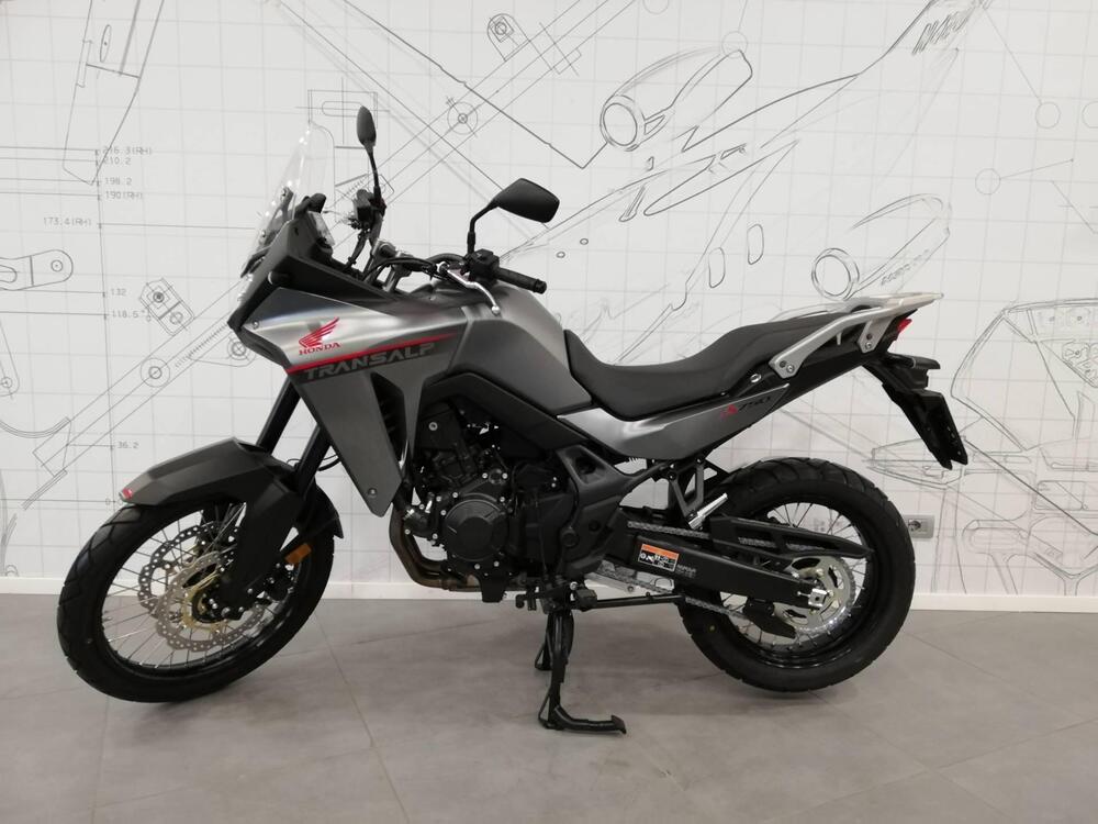 Honda Transalp XL750 (2023 - 24) (2)