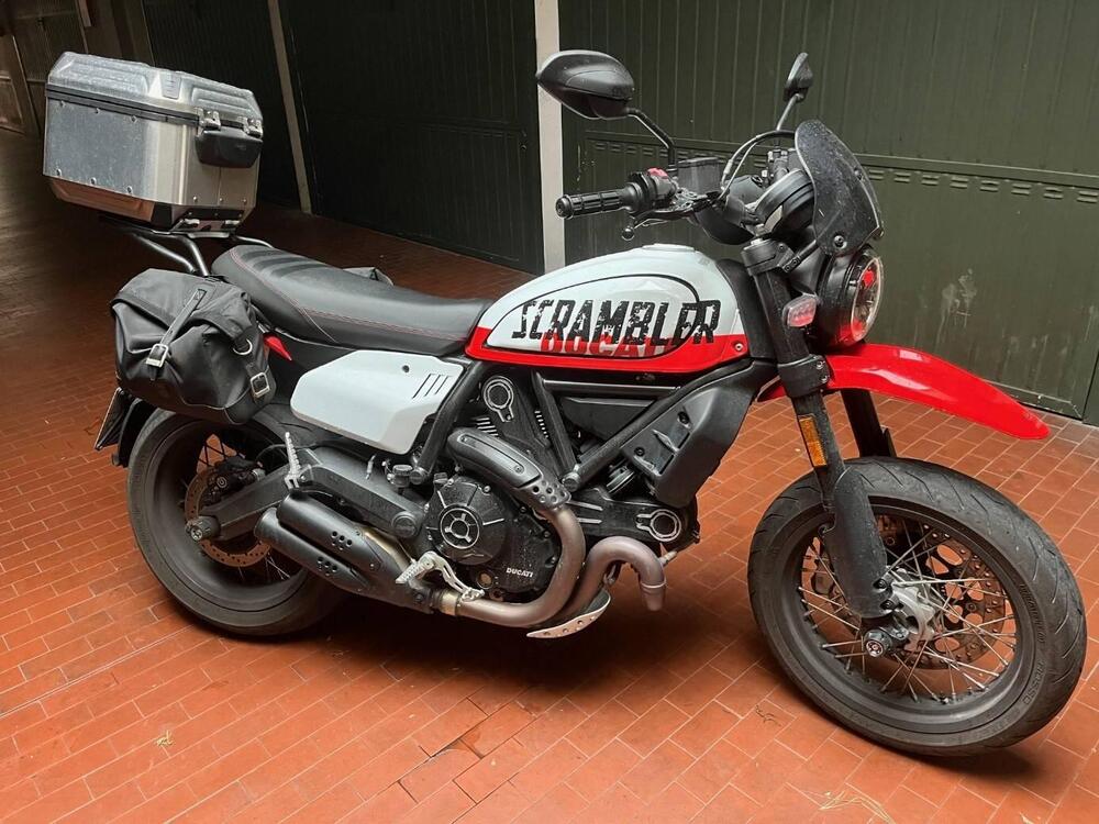 Ducati Scrambler 800 Urban Motard (2022)