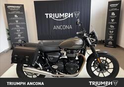 Triumph Street Twin 900 (2021 - 22) usata