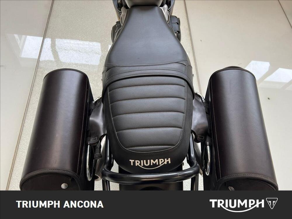 Triumph Street Twin 900 (2021 - 22) (4)