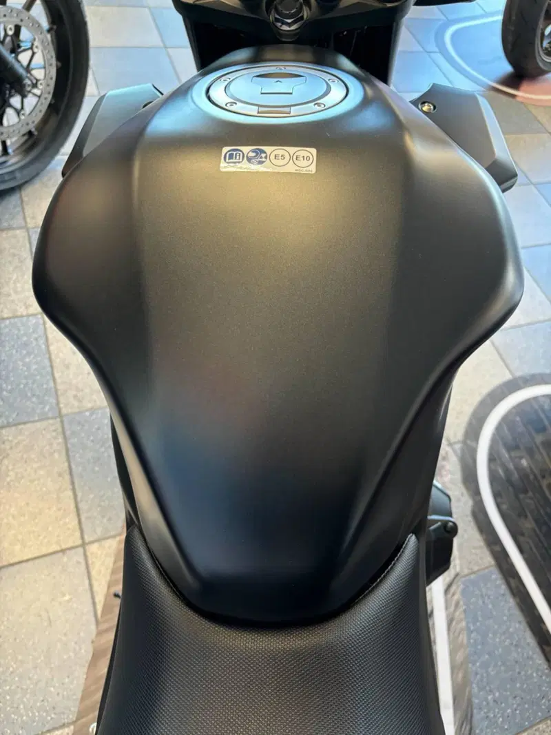 Honda CB 500 Hornet (2024 - 25) (6)