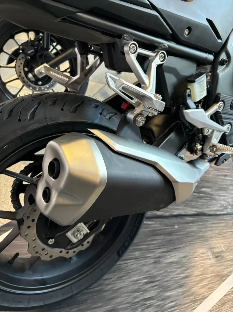 Honda CB 500 Hornet (2024 - 25) (8)
