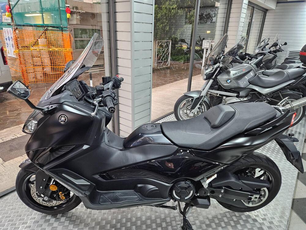 Yamaha T-Max 560 Tech Max (2022 - 24) (3)